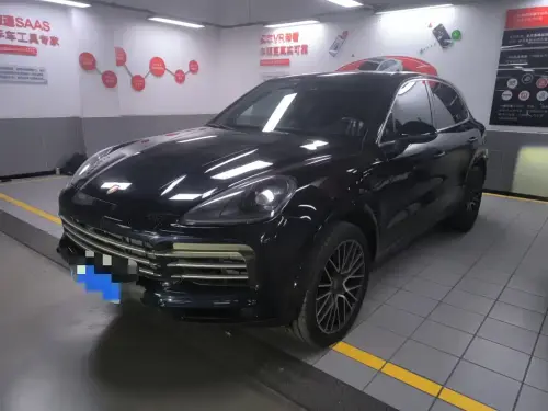 Porsche Cayenne, 2021