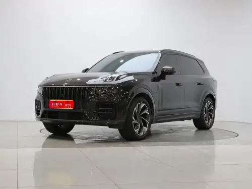Lynk & Co 09, 2022