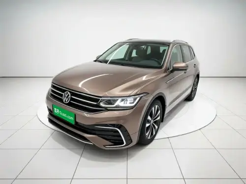 Volkswagen Tiguan, 2022