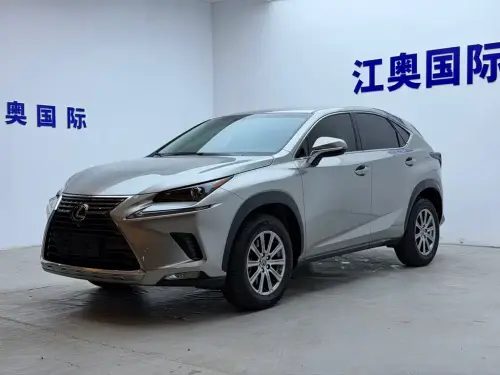 Lexus NX, 2020