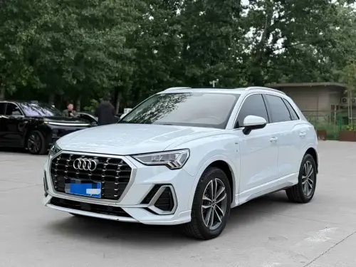 Audi Q3, 2023