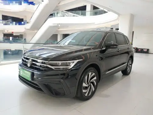 Volkswagen Tiguan, 2025