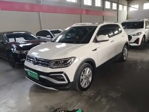 Volkswagen T-Cross, 2020