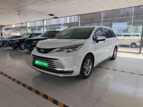 Toyota Sienna, 2022