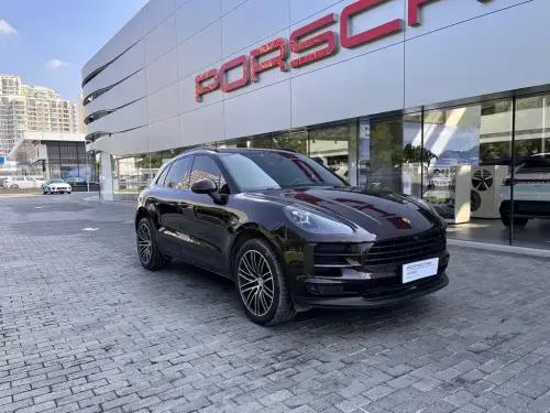 Porsche Macan, 2021