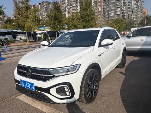 Volkswagen T-Roc, 2025