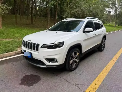 Jeep Cherokee, 2021