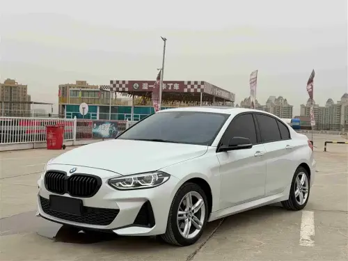 BMW 1-Series, 2021