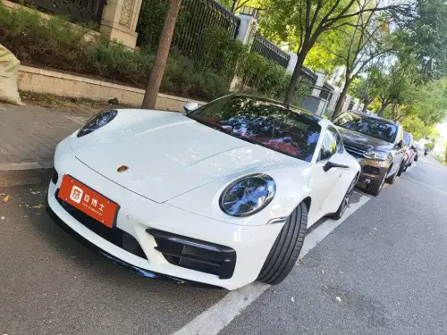 Porsche 911, 2023