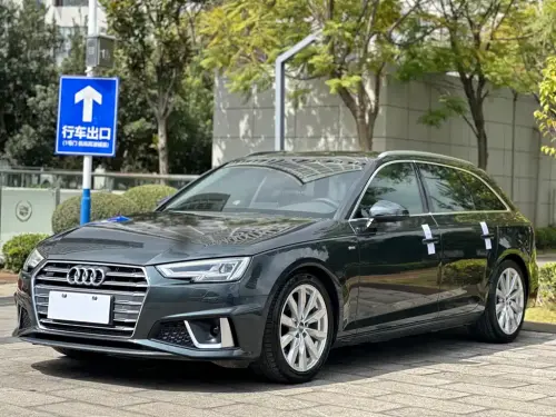 Audi A4, 2020