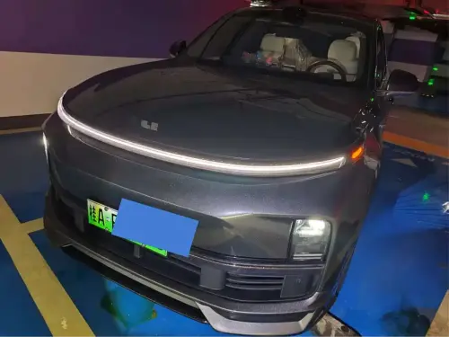 Li Auto L8, 2023