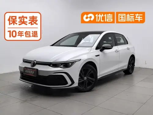 Volkswagen Golf, 2023