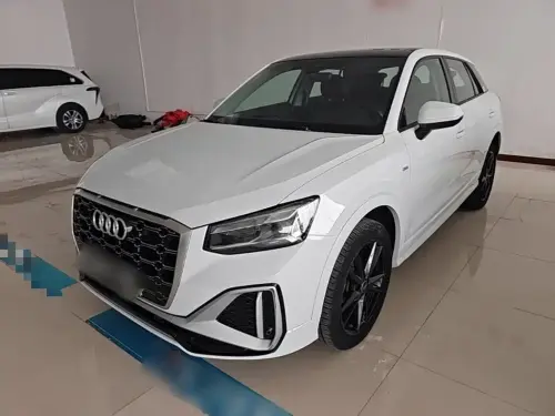 Audi Q2, 2021