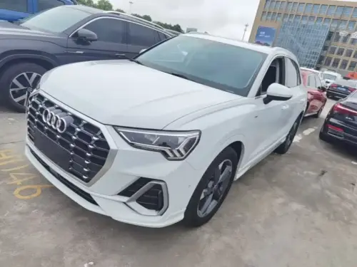 Audi Q3, 2022