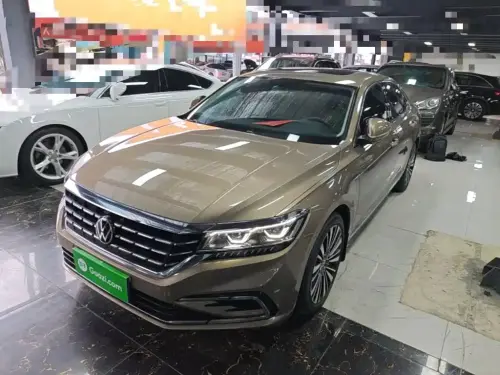 Volkswagen Passat, 2021