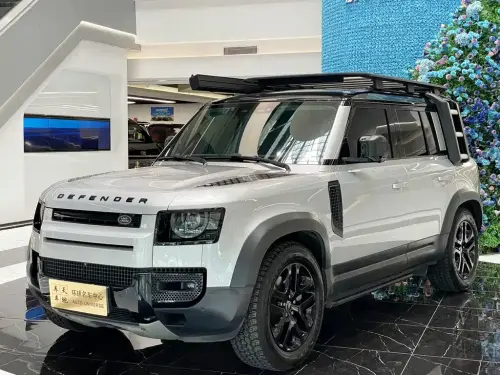 Land Rover Defender, 2022