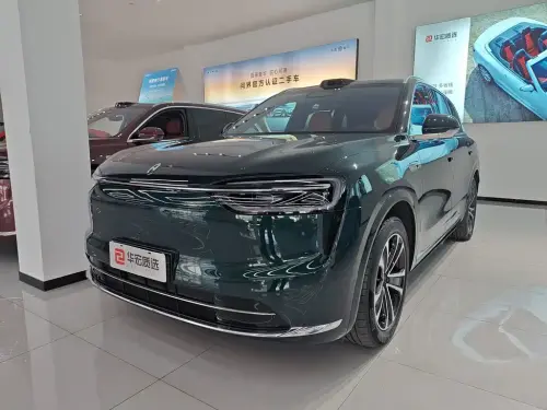 AITO M7, 2025