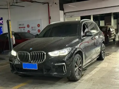 BMW X5, 2023