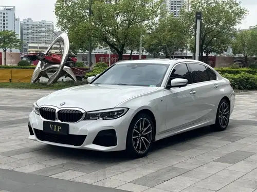BMW 3-Series, 2020