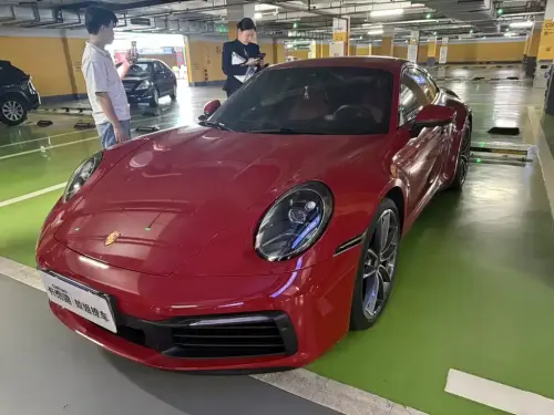 Porsche 911, 2020
