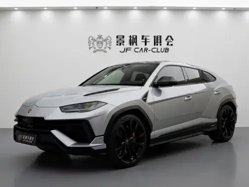 Lamborghini Urus, 2024