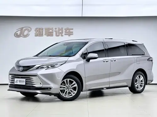 Toyota Sienna, 2022