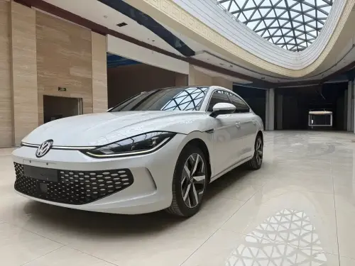Volkswagen Lamando, 2022