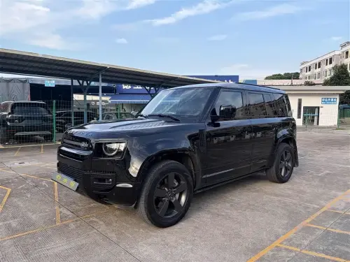 Land Rover Defender, 2024