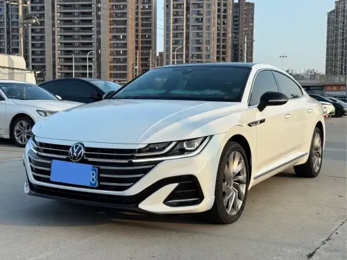 Volkswagen CC, 2023