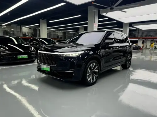 Li Auto ONE, 2022