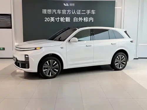 Li Auto L7, 2025