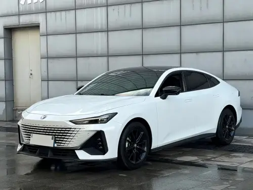 Changan UNI-V, 2024