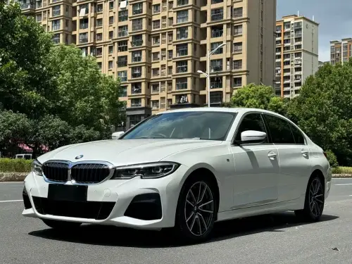 BMW 3-Series, 2021