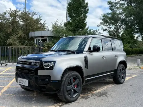 Land Rover Defender, 2024