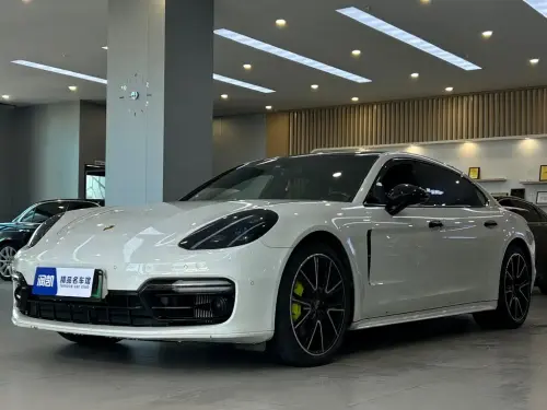 Porsche Panamera, 2020