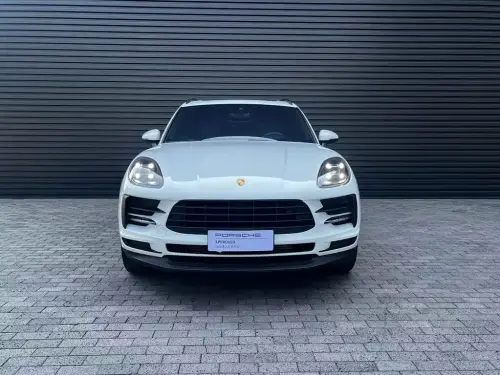 Porsche Macan, 2021