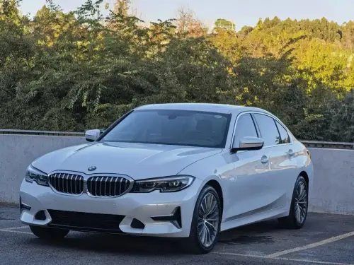 BMW 3-Series, 2020