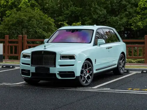 Rolls-Royce Cullinan, 2022