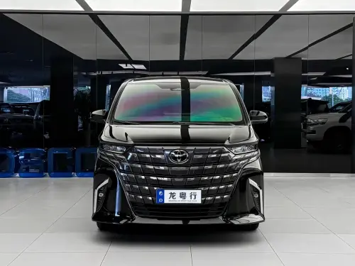 Toyota Alphard, 2023