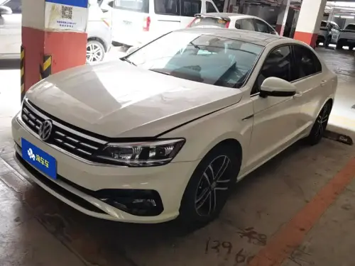 Volkswagen Lamando, 2021