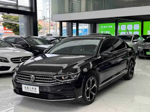 Volkswagen Magotan, 2026
