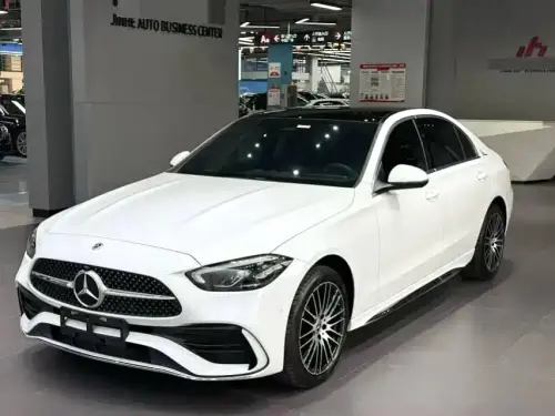 Mercedes-Benz C-Class, 2024
