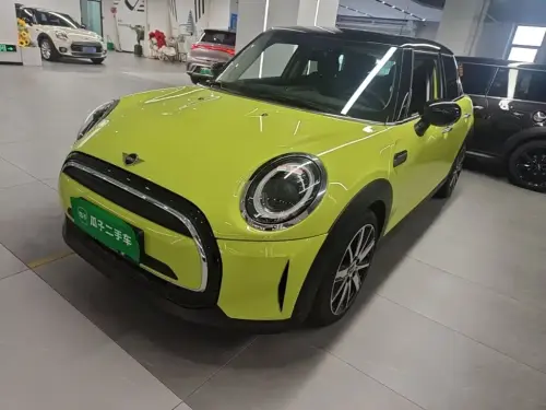 Mini MINI, 2023