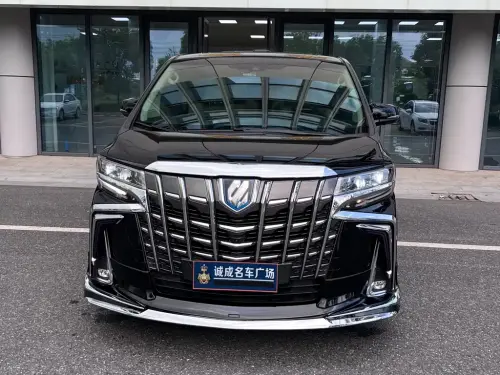 Toyota Alphard, 2022