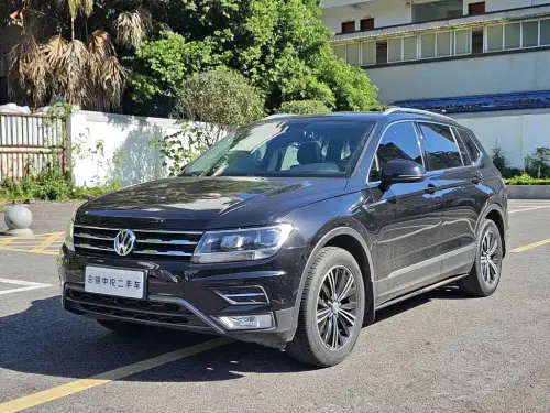 Volkswagen Tiguan, 2020