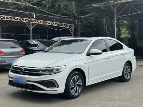 Volkswagen Bora, 2025