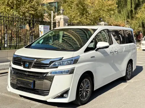 Toyota Vellfire, 2022