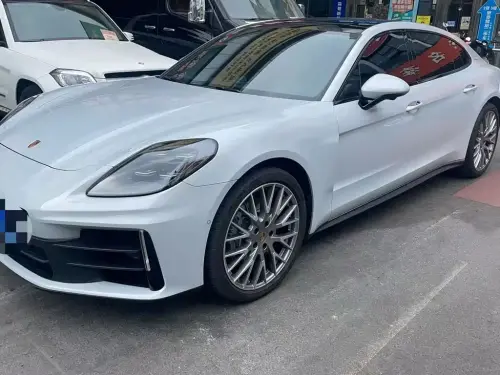 Porsche Panamera, 2025