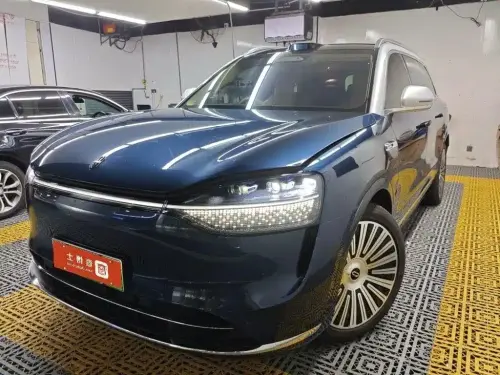 AITO M9, 2025