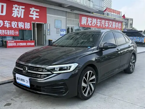 Volkswagen Sagitar, 2023